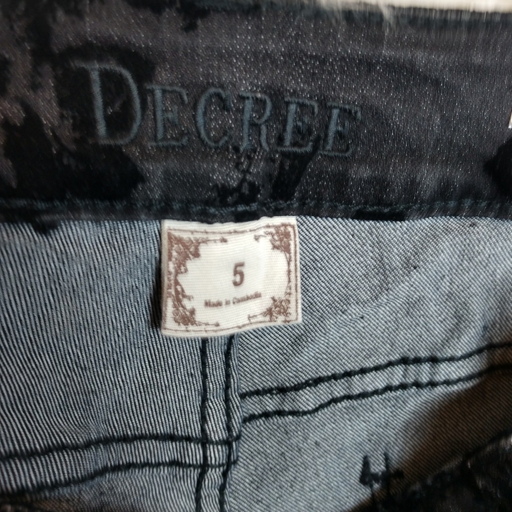 NWT Decree Super Skinny Floral Print Jeans - Picture 7 of 7